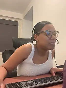 Melia Rayne online show from March 19, 11:03 am