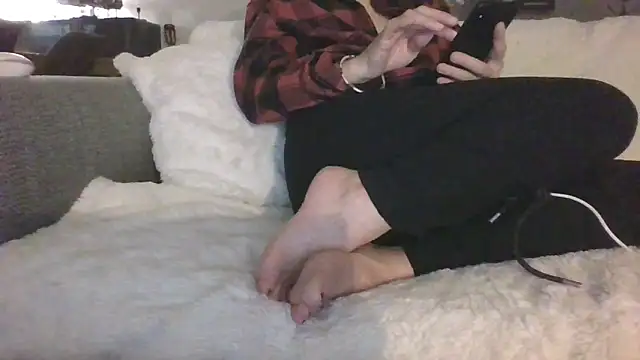 Valentinette online show from February 5, 8:56 pm