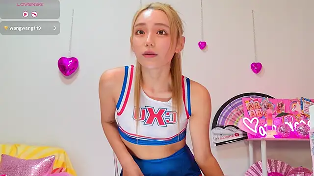 -LOCOMOCO- online show from March 4, 10:11 am