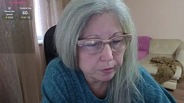 Wane Witch online show from November 2, 5:11 am