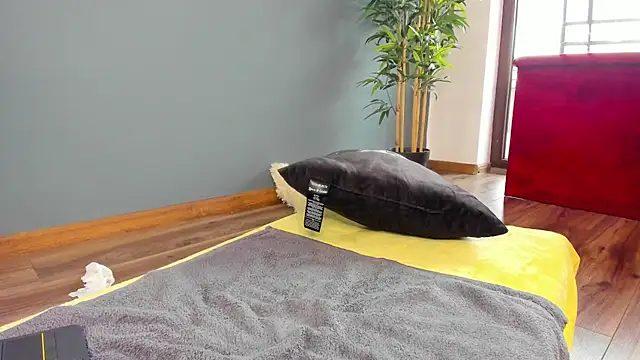 Perfect Moans online show from September 29, 7:02 am