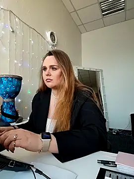 Juicy PeachLux online show from March 18, 6:51 am