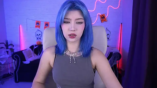 SelenaIris online show from October 31, 9:30 pm