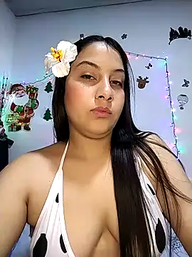 esmeralda jadees online show from November 28, 9:29 pm