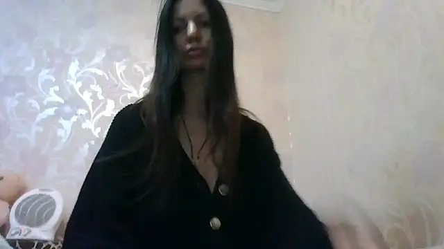 AliseWats online show from December 3, 9:17 pm