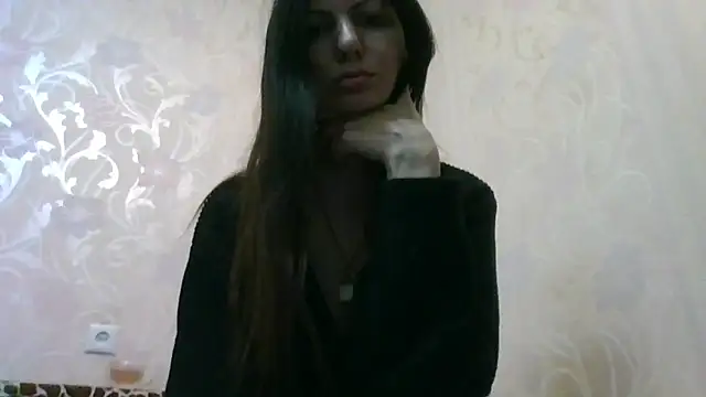 AliseWats online show from October 21, 5:17 pm