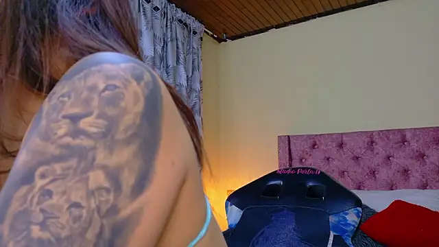 sweet  thang online show from February 10, 6:49 am