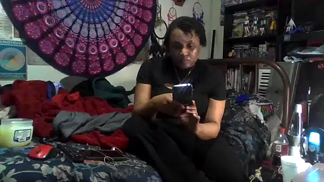 GardeniaFields online show from December 19, 8:28 am