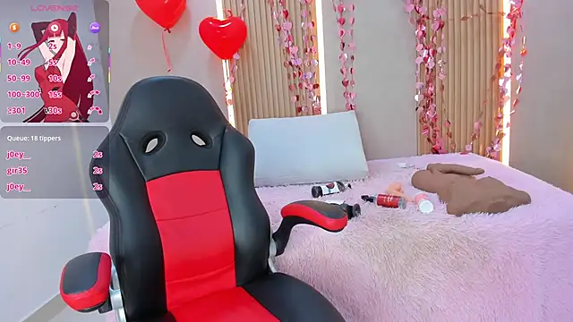 stephany summer online show from February 10, 7:06 pm