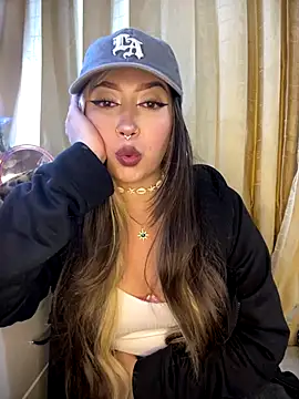 VictoriaGerard Pink online show from September 12, 12:55 am