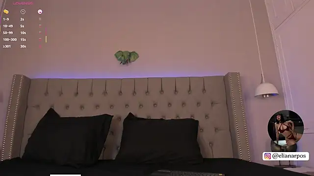 Snapshot of Emiliana_Rios chatting on September 12, 4:35 am Emiliana Rios online show from September 12, 4:35 am