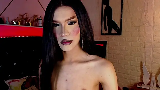 agatha rodriguez online show from January 6, 6:33 pm