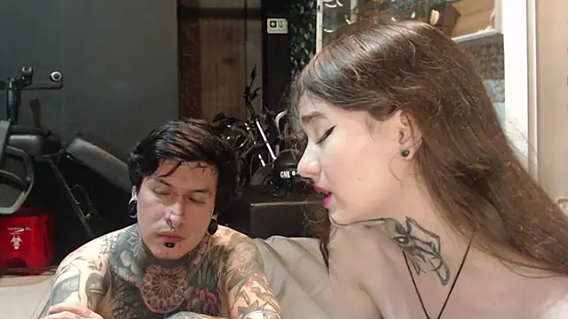 Alucard-Carmila online show from September 11, 4:02 am