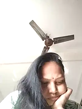 Arohi35 online show from February 6, 3:43 am