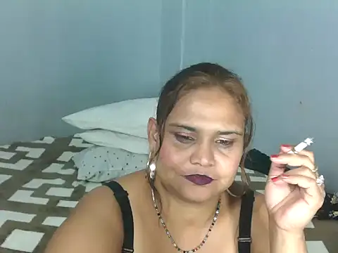 clover cams1874 online show from September 11, 7:03 pm