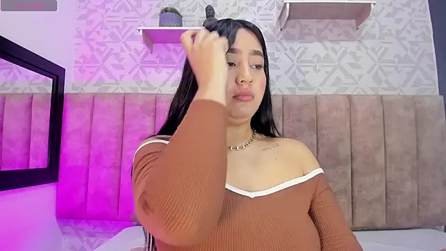 MelinaCruz online show from November 13, 4:00 am