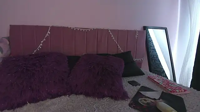 kitty-kryss online show from March 14, 7:26 pm