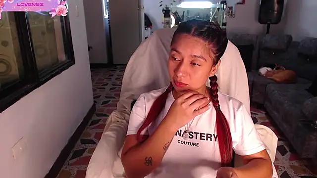 yes0225 online show from November 5, 4:01 pm