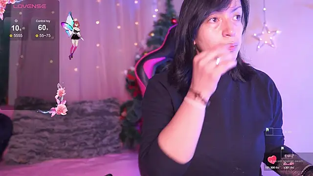 Madison Mayer online show from December 3, 1:02 pm