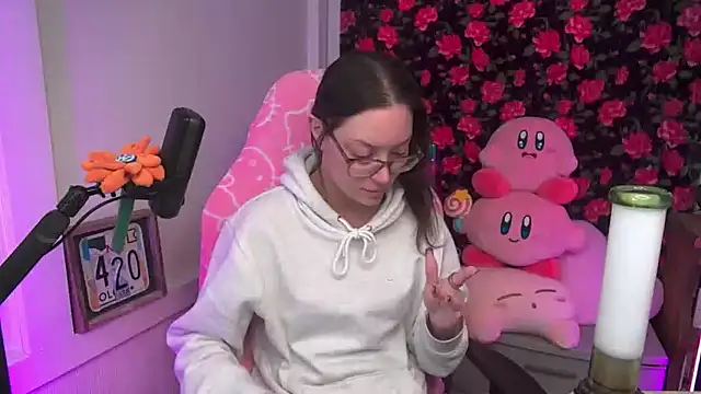 SpaceCowWhore online show from February 21, 7:03 pm