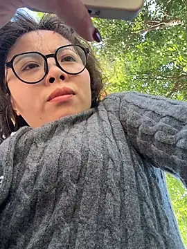 aa520uv online show from February 22, 6:47 am