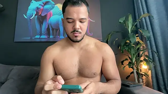 highlatin guysoficial online show from April 20, 2:42 pm