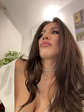 CelineReys online show from February 21, 6:52 pm