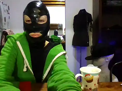 trixa online show from June 19, 3:44 am