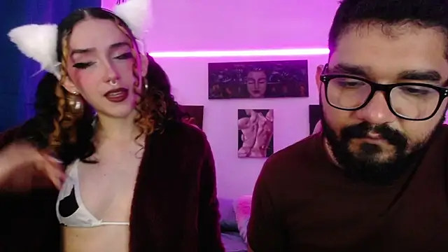 Snapshot of TwinFlamesX chatting on October 15, 4:20 pm TwinFlamesX online show from October 15, 4:20 pm