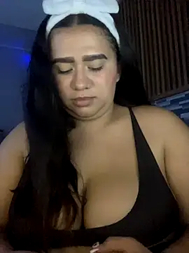 Vaiolet 2222 online show from October 30, 7:44 am