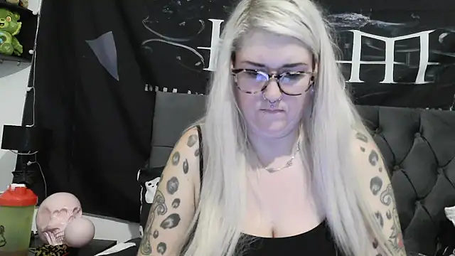 Sizzling Indie36 online show from October 26, 11:11 pm