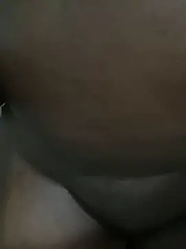 Snapshot of BigRound-Bootayy chatting on January 31, 8:29 pm BigRound-Bootayy online show from January 31, 8:29 pm