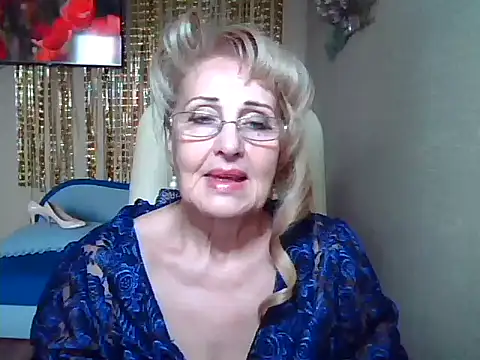 Snapshot of Margo_Sweety chatting on October 17, 6:49 am Margo Sweety online show from October 17, 6:49 am
