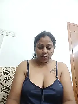 JENNIFERtamil online show from June 12, 6:16 pm