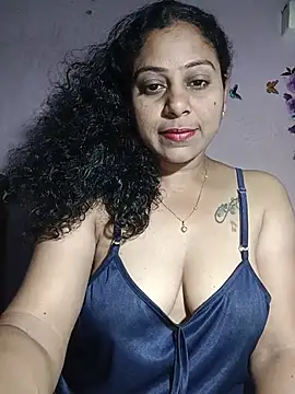 JENNIFERtamil online show from June 4, 6:01 pm