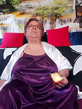 QueenPammy1 online show from March 17, 8:18 am