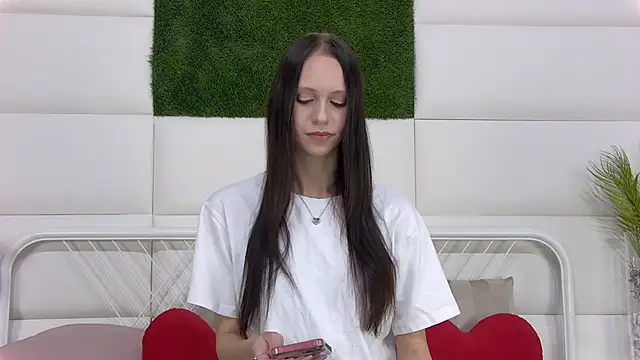 TaraHarris online show from October 19, 8:27 am