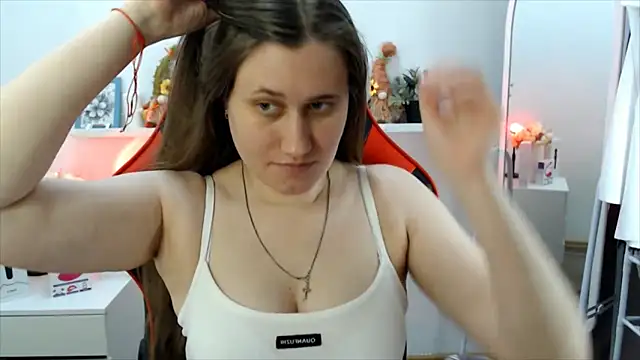 Lucky Lana online show from June 4, 3:34 am