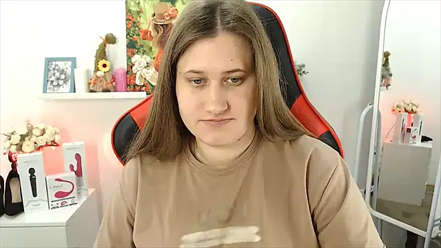 Lucky Lana online show from September 22, 3:05 am