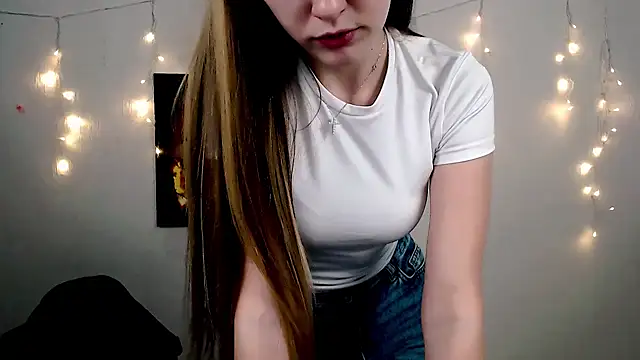 Doll Angelina online show from February 25, 7:29 am