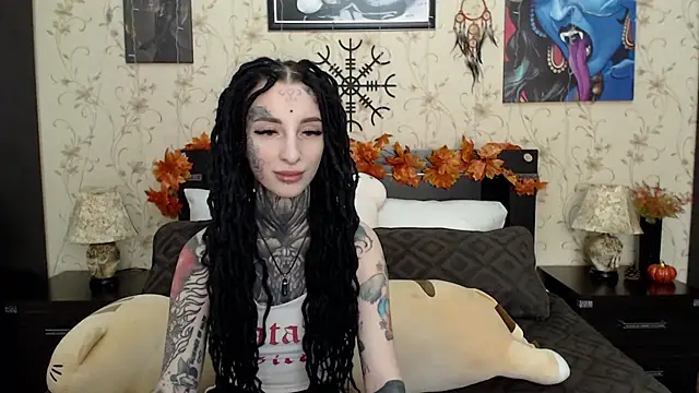 Velvetbat online show from November 9, 6:42 am