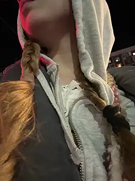 bambi lu online show from March 14, 5:58 pm