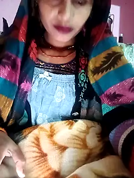 Eshna Dabral online show from January 8, 4:05 am