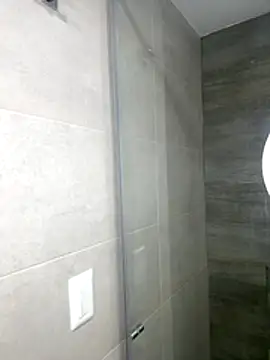 ArianaReynoldss online show from January 6, 10:35 pm