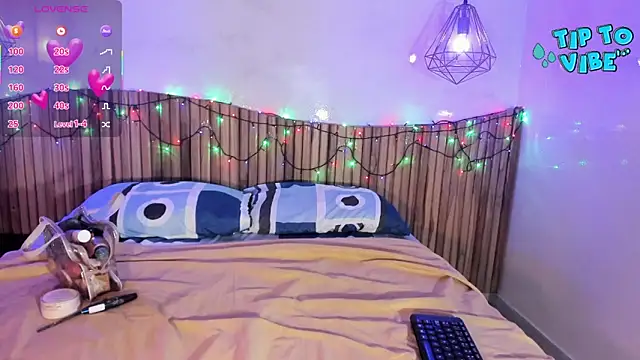 AlissaJoness online show from January 19, 11:39 am