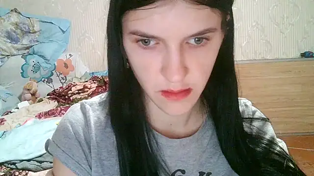 Casey Jeannie online show from April 19, 9:50 pm