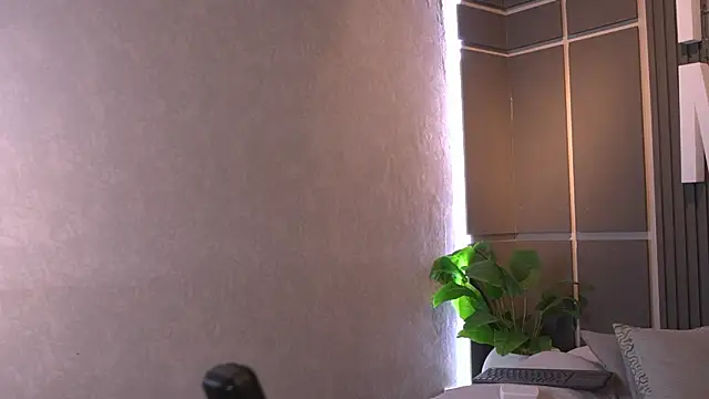 Susan wall online show from April 14, 1:55 pm