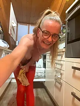 LucyLingerie78 online show from September 19, 8:08 pm