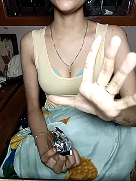 Isha Sax online show from October 22, 5:29 pm