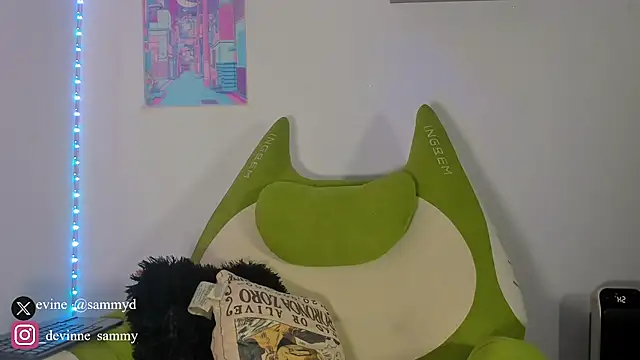 sammy devinne online show from January 10, 9:30 pm